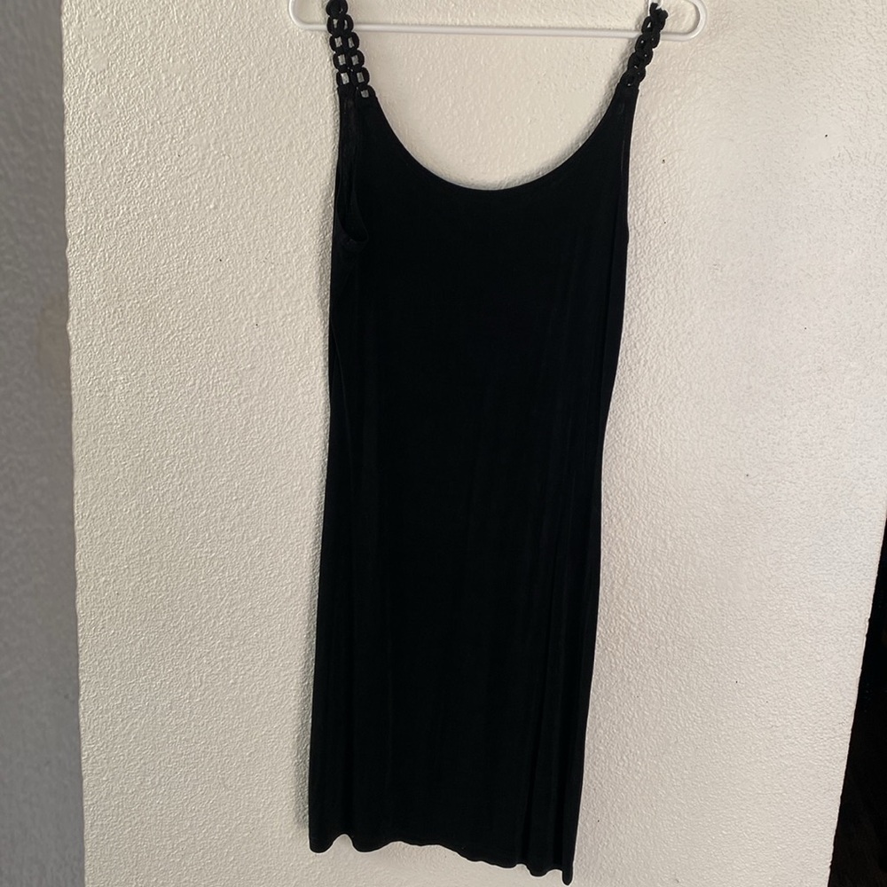 Elegant Black Sleeveless Dress